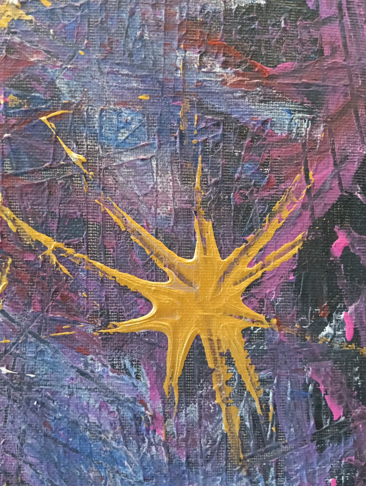 Costellazione — dettaglio stella dorata su fondo malva